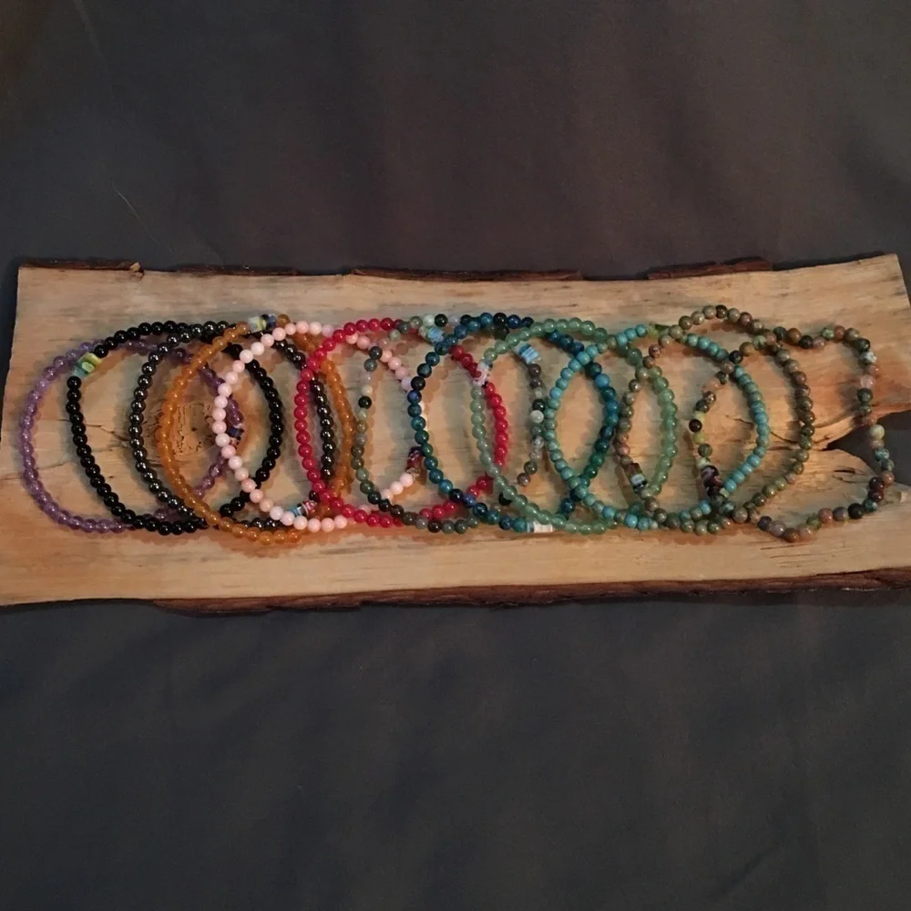 ❇️❤️semiprecious mini beaded bracelet